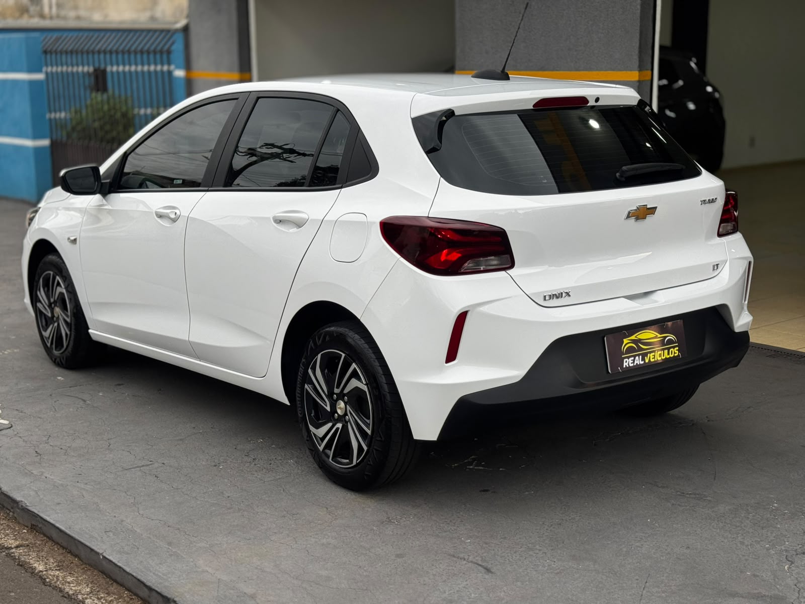 Chevrolet Onix LT 1.0 Turbo - foto 6