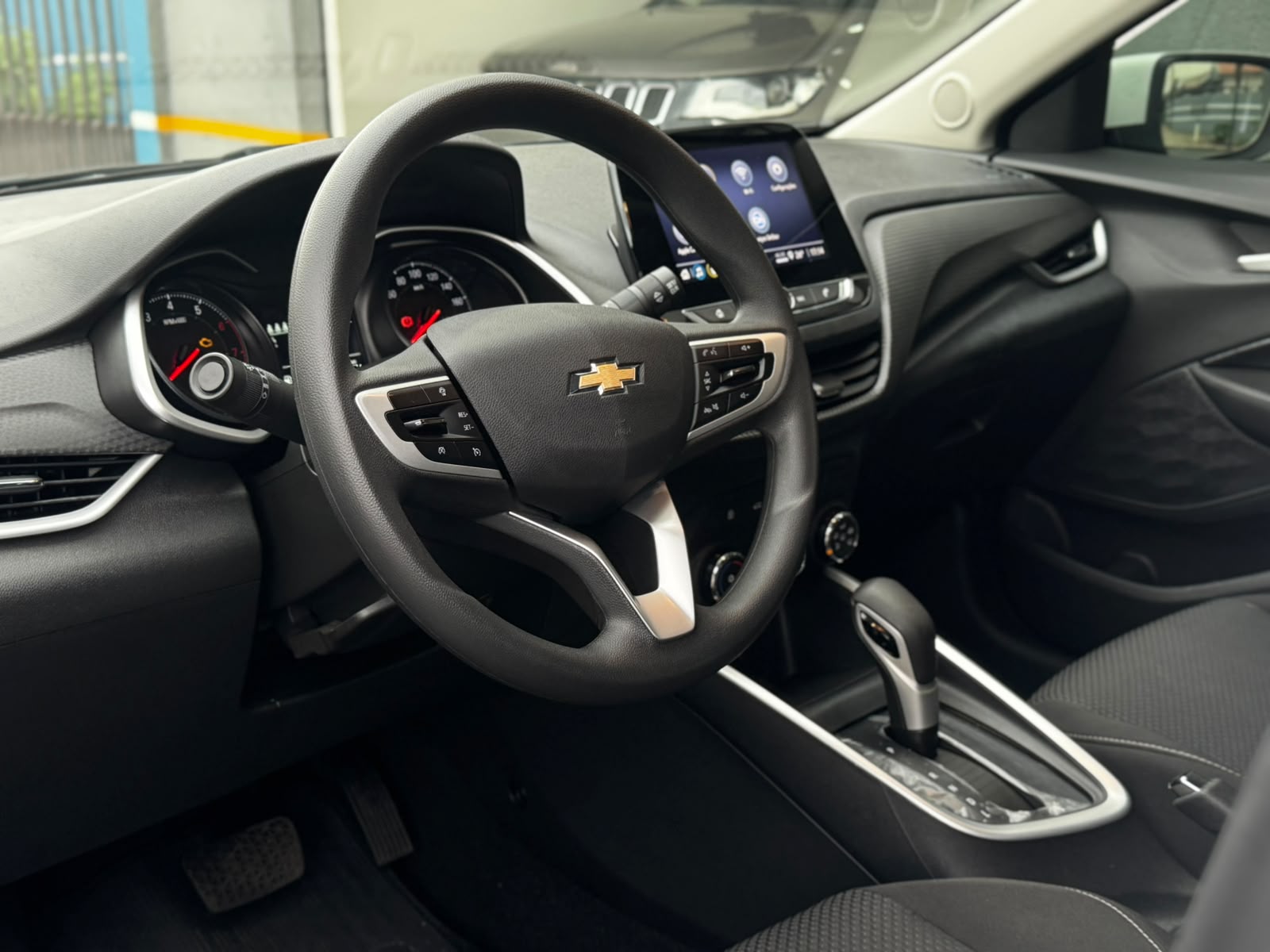 Chevrolet Onix LT 1.0 Turbo - foto 8